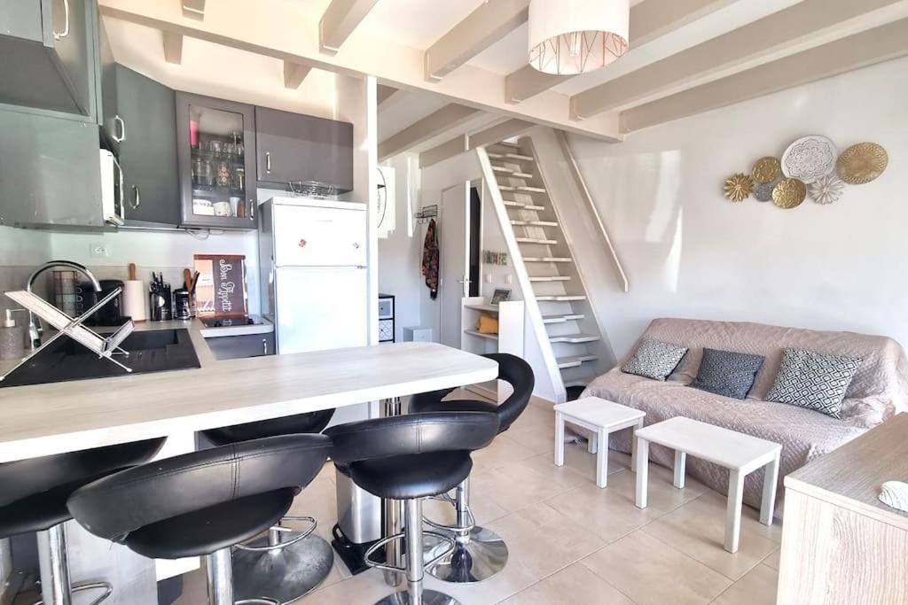 Chez Laura Et Benjamin ! Maison A La Plage Climatisee 프롱티냥 외부 사진