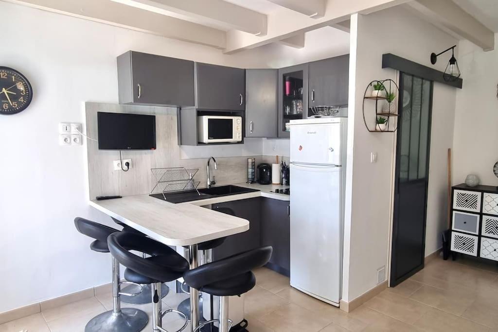 Chez Laura Et Benjamin ! Maison A La Plage Climatisee 프롱티냥 외부 사진