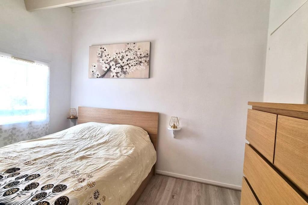 Chez Laura Et Benjamin ! Maison A La Plage Climatisee 프롱티냥 외부 사진